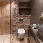 Agorastos מלון דירות 3*