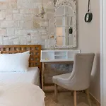 Agorastos קואינירה