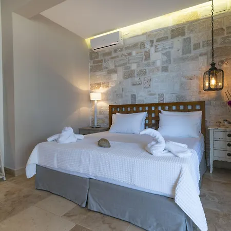 Aparthotel Agorastos Koinira