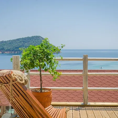 Agorastos Aparthotel 2*